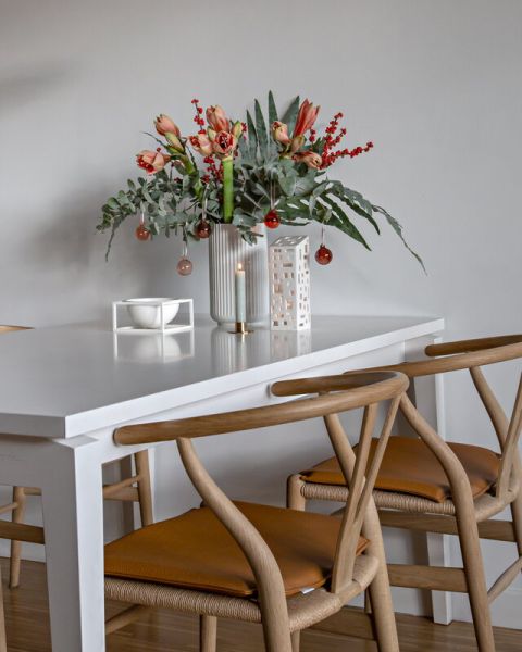 Set 4 CH24 Wishbone Chairs Carl Hansen & Son Oak Oil