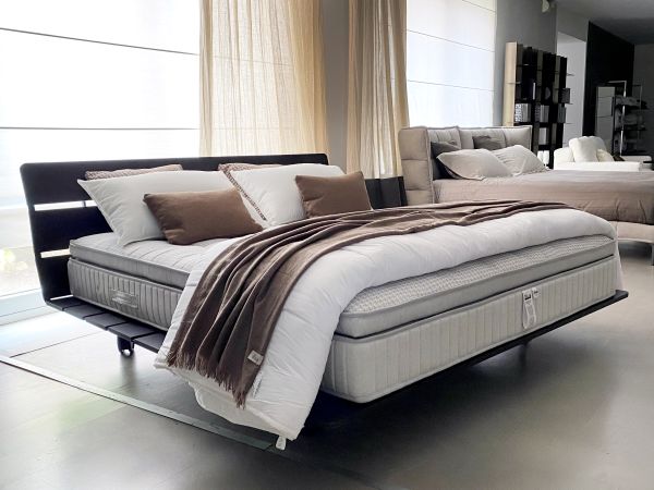 Flou Tadao Double Bed | Mondini Designer Furniture Shop