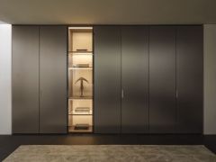 Molteni Gliss Master – Linear Doors Wardrobe