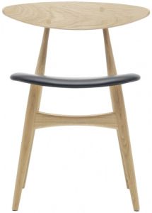 sedia imbottita CH33P Carl Hansen & Son. 