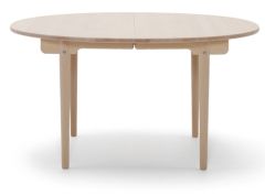 cH337 Carl Hansen & Son fixed table