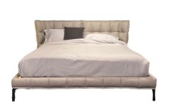 Husk Double Bed B&B Italia 