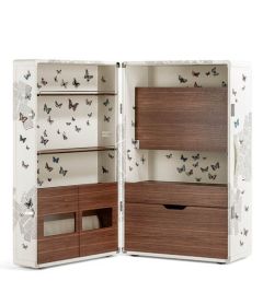 Poltrona Frau Isidoro Ultime Notizie Bar Cabinet