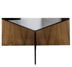 Sovet Triangular coffee table Regolo