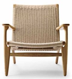 lounge Chair CH25 Carl Hansen & Son. 